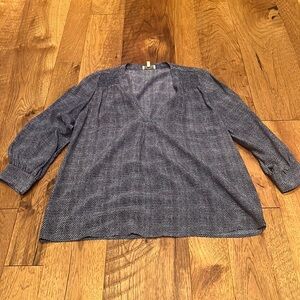 Joie Woman’s Silk Blue Top Size XS